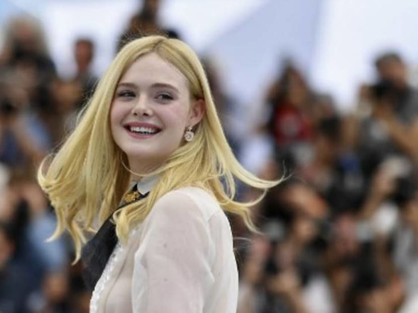 Actress Elle Fanning fainted at Cannes party because her dress was too tight Actress Elle Fanning fainted at Cannes party because her dress was too tight