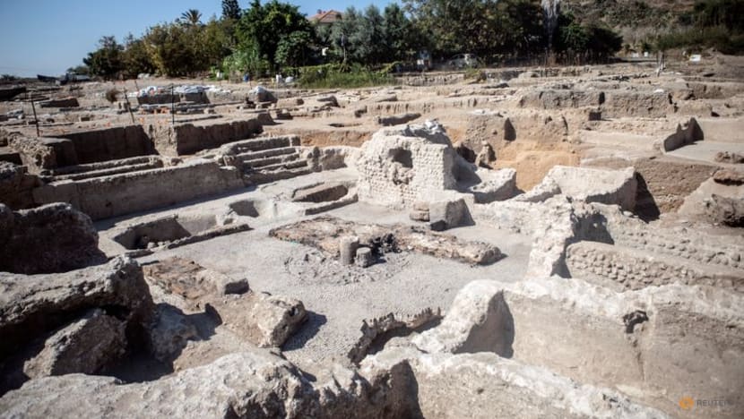 Ancient factory exposes secrets of winemaking in the Holy Land Ancient factory exposes secrets of winemaking in the Holy Land