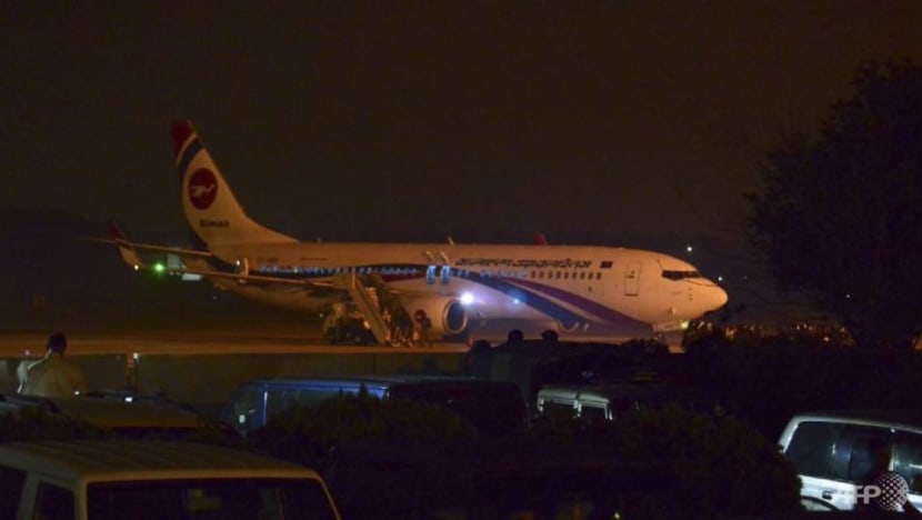 Suspected Bangladesh plane hijacker shot dead: Army Suspected Bangladesh plane hijacker shot dead: Army