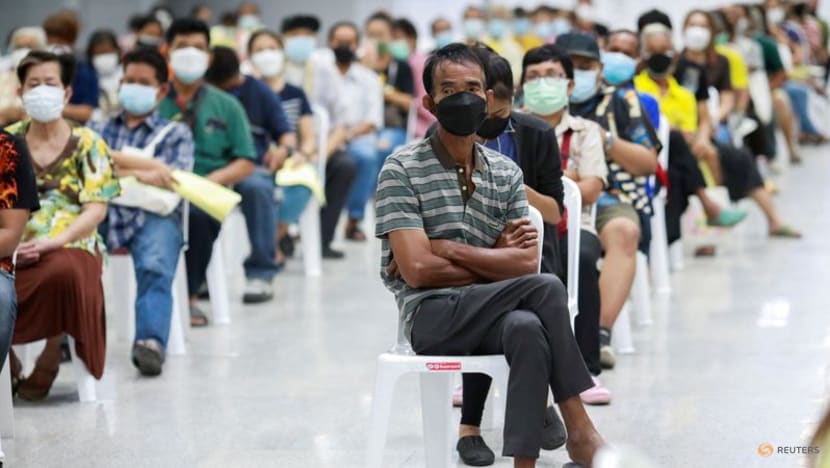 Thailand projects doubling of daily COVID-19 infections next month Thailand projects doubling of daily COVID-19 infections next month
