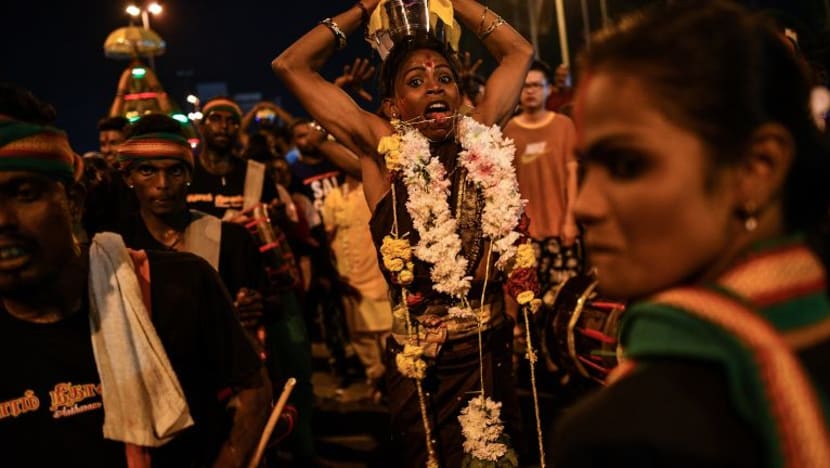 Letupan mercun ketika sambutan Thaipusam, 4 lelaki ditahan Letupan mercun ketika sambutan Thaipusam, 4 lelaki ditahan