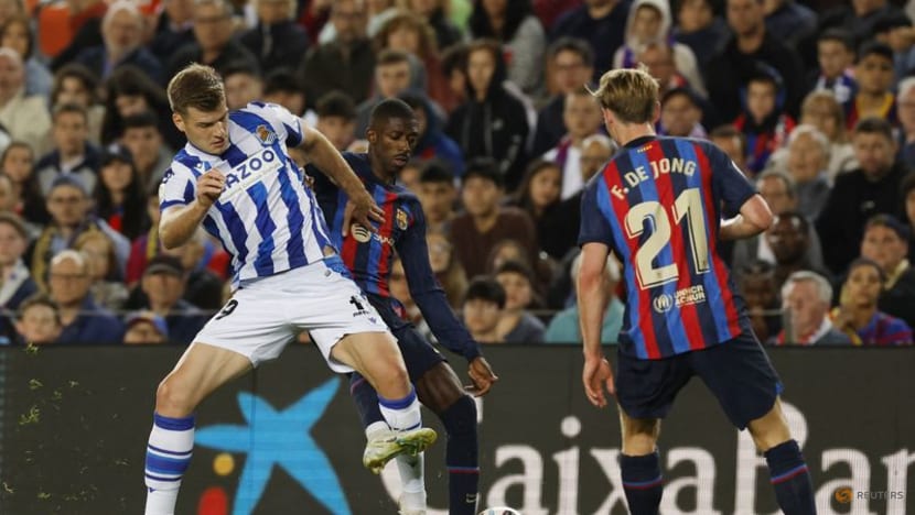 Merino and Sorloth give Real Sociedad 2-1 win at Barcelona Merino and Sorloth give Real Sociedad 2-1 win at Barcelona