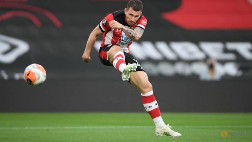 Spurs sign Southampton's Hojbjerg, Walker-Peters joins Saints Spurs sign Southampton's Hojbjerg, Walker-Peters joins Saints