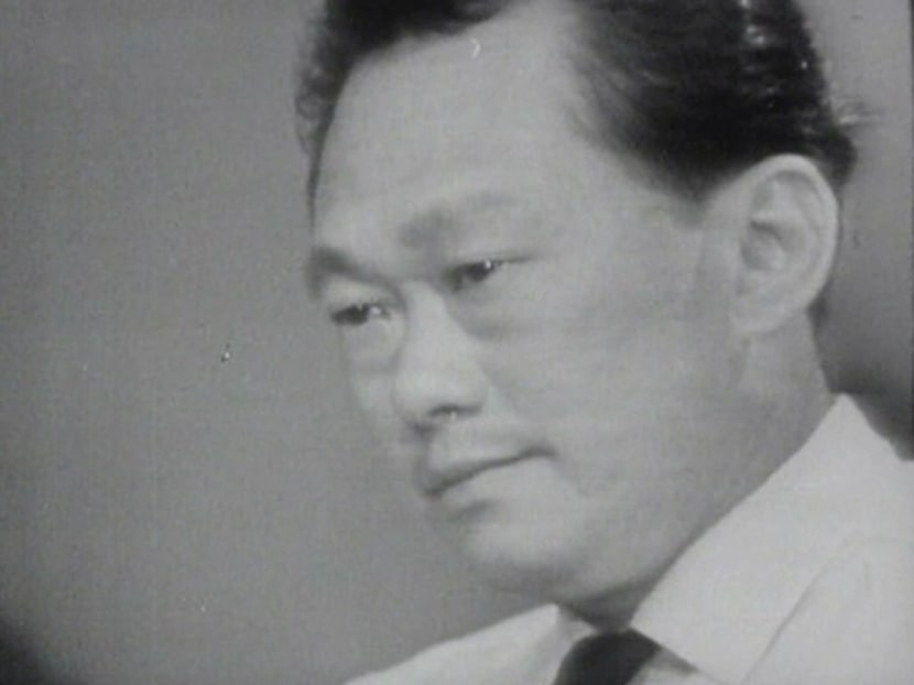 Lee Kuan Yew speaks during a ceremony to sign the separation agreement, which discussed Singapore's post-separation relations with Malaysia, in this still image taken from video in this August 7, 1965 file photo. Photo: Reuters