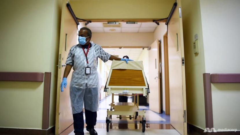 Inside the hospital mortuary, lessons in life and death