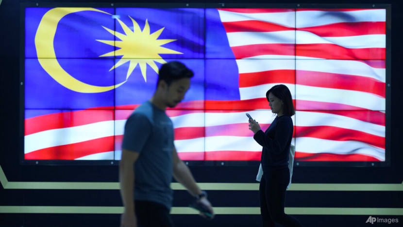As it happened on Wednesday: Malaysia's wait for new PM continues, king to meet other Malay rulers As it happened on Wednesday: Malaysia's wait for new PM continues, king to meet other Malay rulers