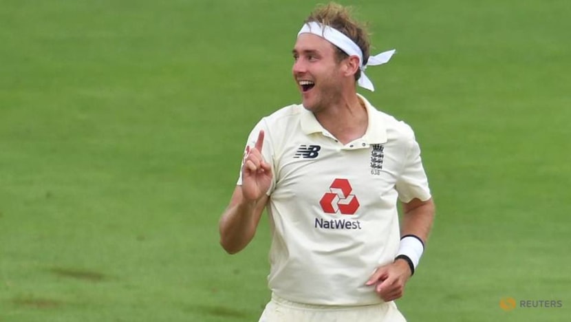 England 12-member squad for second test v India
