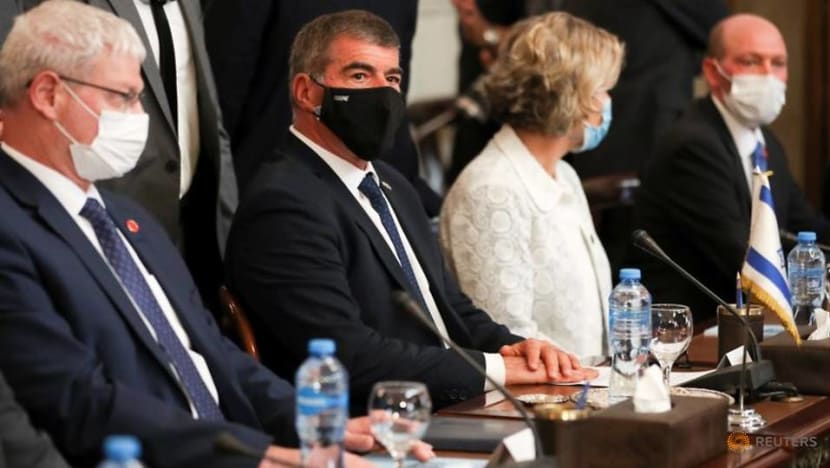 Israel, Egypt meet in effort to solidify Gaza truce Israel, Egypt meet in effort to solidify Gaza truce