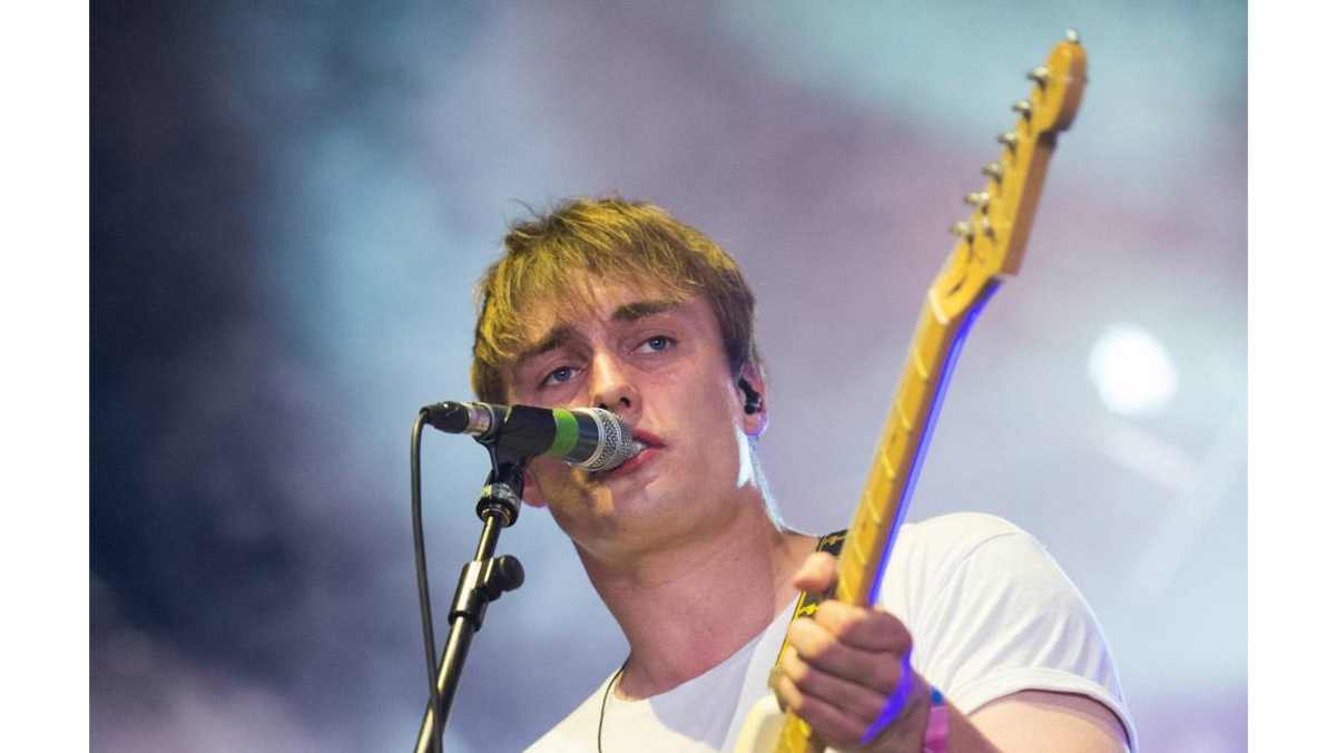 Sam Fender has pulled out of Glastonbury 8 Days