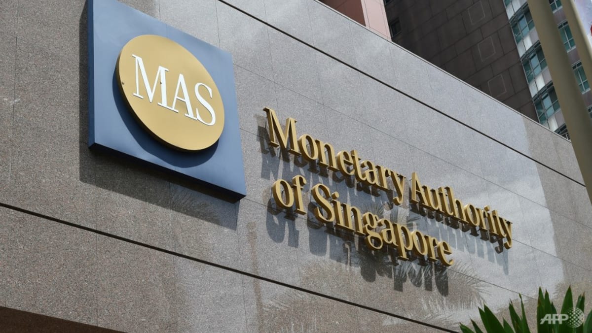 Singapura memberi harga penawaran obligasi hijau berdaulat 50 tahun pertama sebesar 3,04% setelah permintaan ‘kuat’