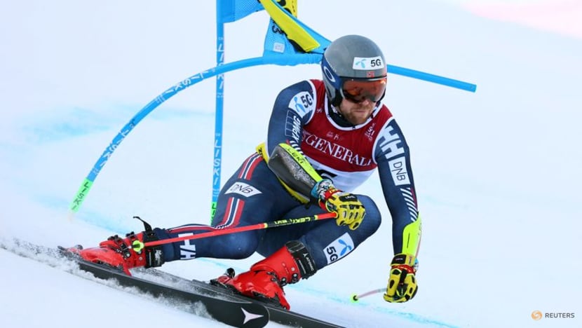 Alpine skiing-Kilde captures back-to-back World Cup downhill titles Alpine skiing-Kilde captures back-to-back World Cup downhill titles