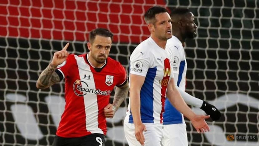 Football: Ings strikes twice as Southampton beat Palace Football: Ings strikes twice as Southampton beat Palace