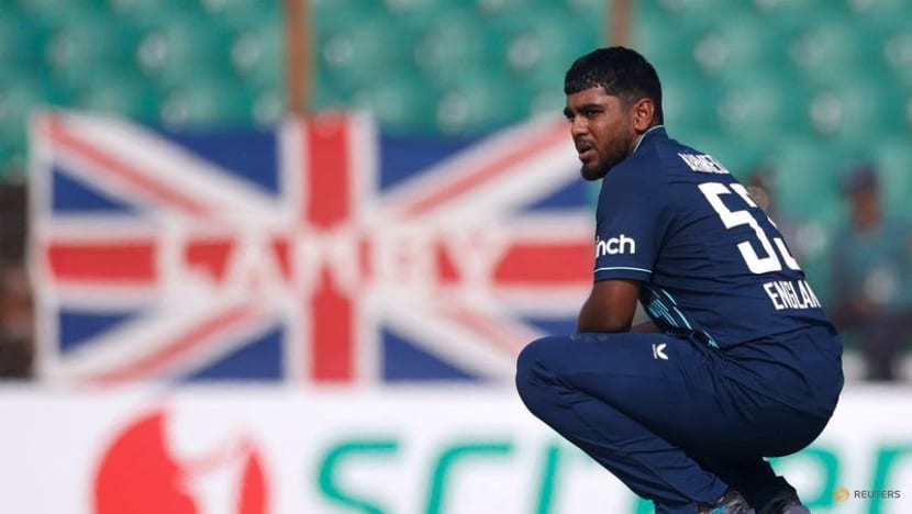 England add teenage spinner Ahmed to squad for second Ashes test