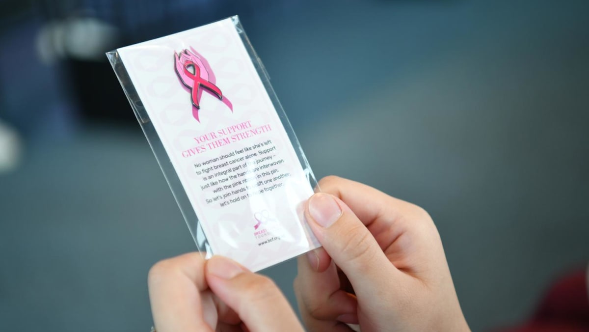 breast-cancer-awareness-month-3-things-singapore-women-can-do-to-show-their-support