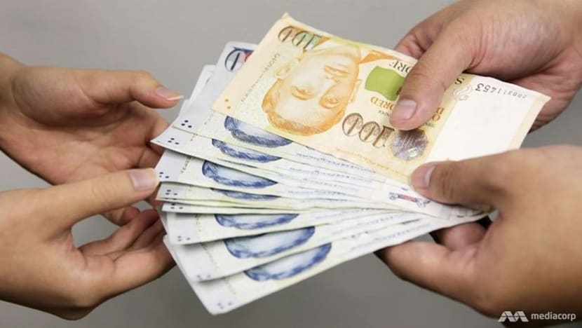 Polis beri amaran wang kertas S$100, S$50 palsu; 3 lelaki ditangkap