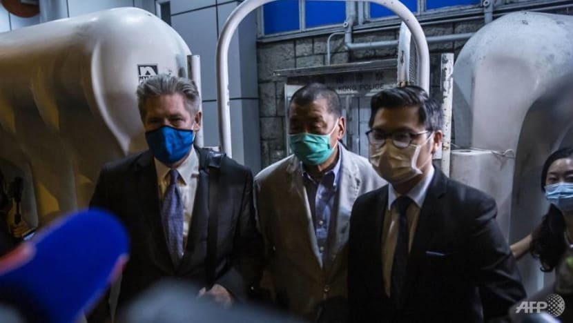 Apple Daily owner Jimmy Lai freed on bail amid Hong Kong crackdown Apple Daily owner Jimmy Lai freed on bail amid Hong Kong crackdown