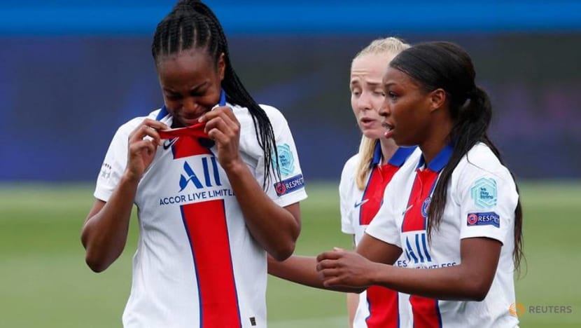 Soccer-Barcelona beat PSG to reach Women's Champions League final Soccer-Barcelona beat PSG to reach Women's Champions League final
