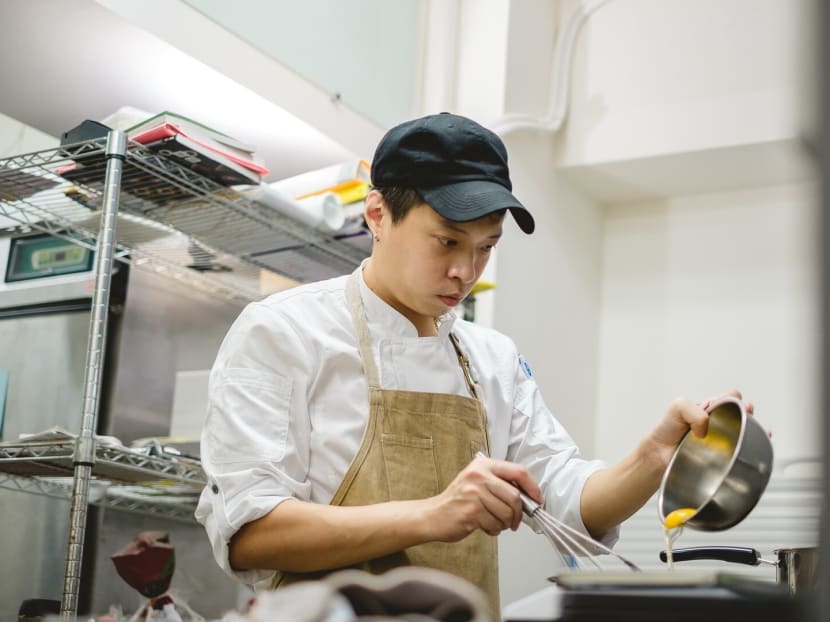 The author founded Ah Bee Cakery in Taiwan in July 2021. The author founded Ah Bee Cakery in Taiwan in July 2021.