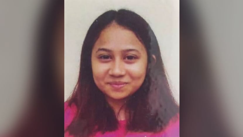 Police appeal for information on 17-year-old girl missing for more than 2 weeks
