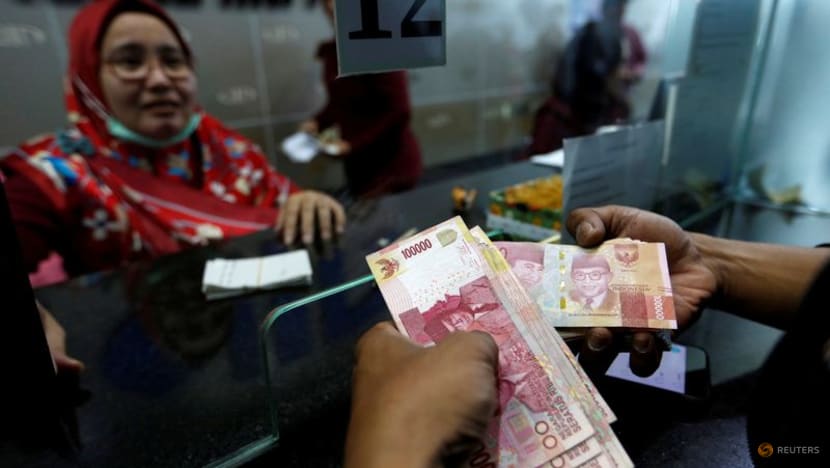 Indonesia govt sees limited impact on yields from central bank bond sales Indonesia govt sees limited impact on yields from central bank bond sales