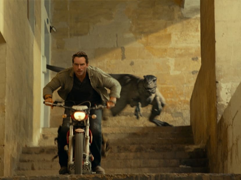 Dinosaurs and superheroes return to rebuild summer movie box office Dinosaurs and superheroes return to rebuild summer movie box office
