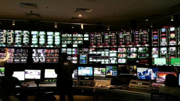 PRODUCTION & VENUE SOLUTIONS PRODUCTION & VENUE SOLUTIONS