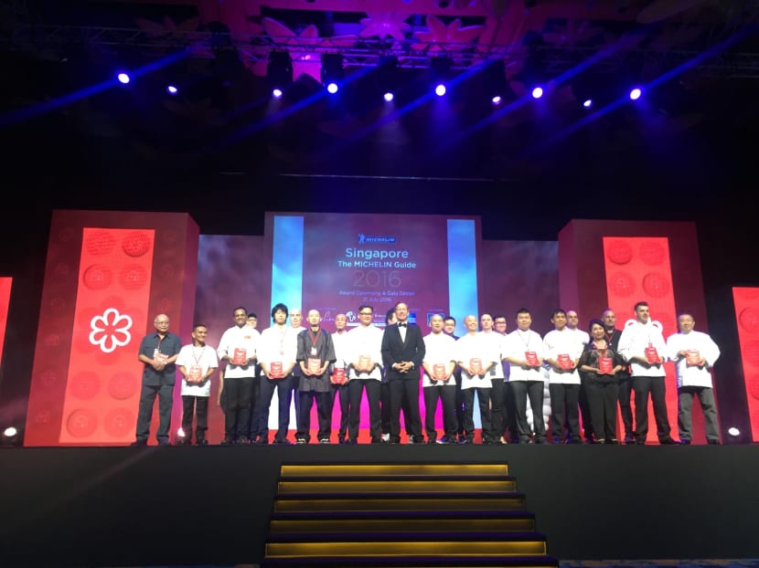 Live Updates Unveiling Singapore s First Michelin Star Restaurants TODAY live-updates-unveiling-singapore-s-first-michelin-star-restaurants-today