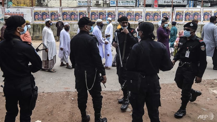 Bangladesh cancels top human rights group's licence Bangladesh cancels top human rights group's licence