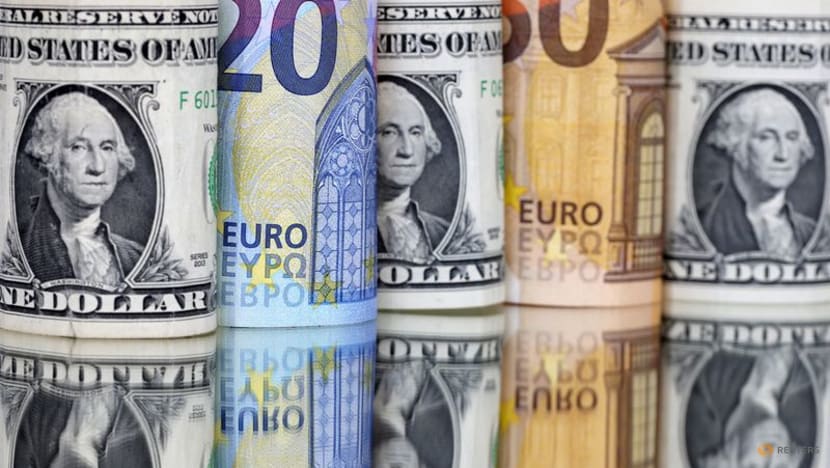 Euro hits 20-year low on Russian gas halt Euro hits 20-year low on Russian gas halt
