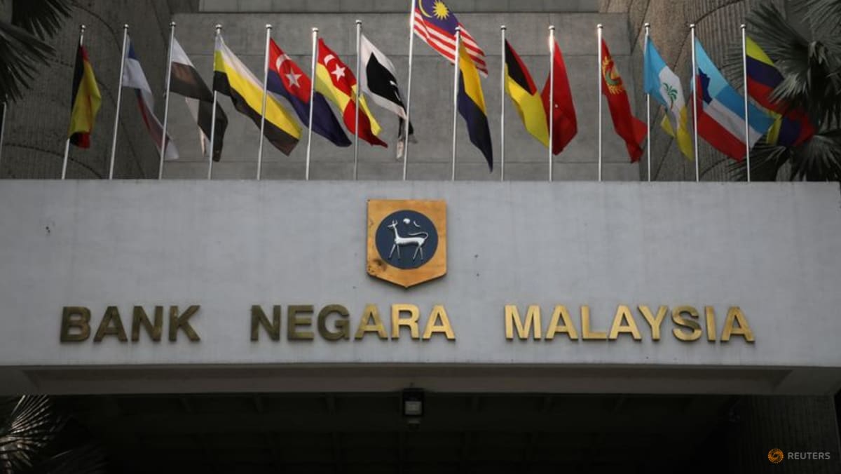 由于全球线索而非本地经济 – 马来西亚中央银行近期令吉疲软