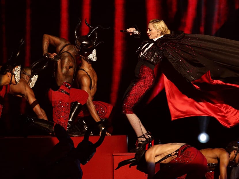 Gallery: Madonna takes a tumble at the Brit Awards