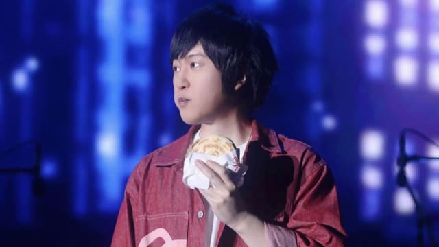 五月天阿信演唱会上“大漏水”　网：别难为47岁的男歌手了