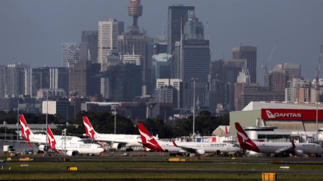 悉尼机场因暴雨跑道积水 圣诞节取消20多趟航班