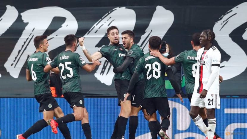 Coates double steers Sporting to 4-1 win at Besiktas Coates double steers Sporting to 4-1 win at Besiktas