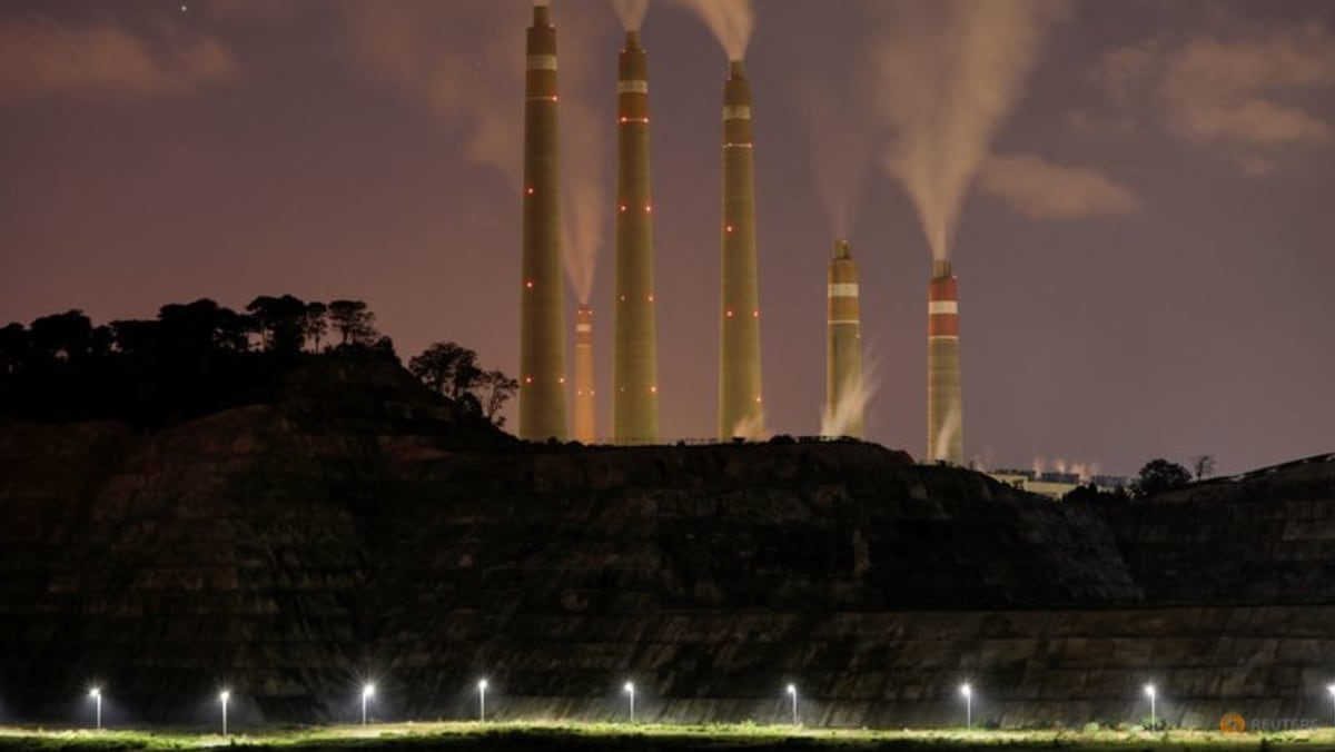 Indonesia coal production to start declining in 2030 - official