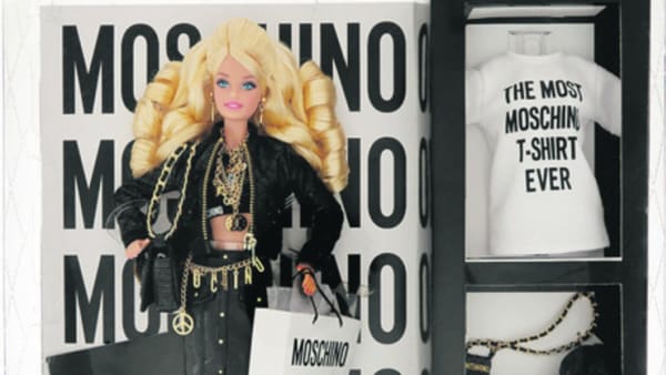 Moschino designs Barbie outfit - TODAY