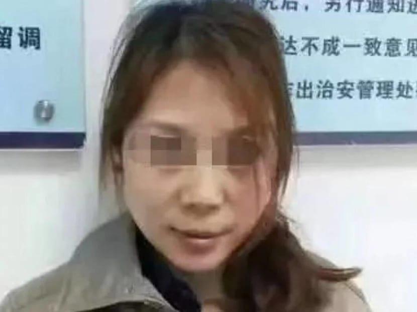 Lao Rongzhi was arrested at the shopping centre where she worked as a watch seller.