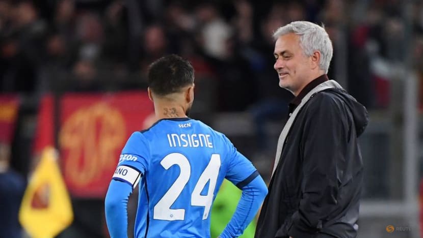 Mourinho sent off as Roma ends Napoli's winning start to season Mourinho sent off as Roma ends Napoli's winning start to season