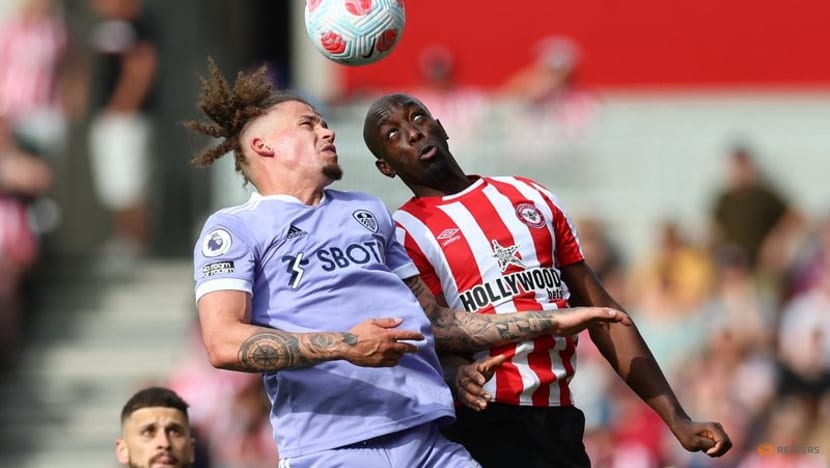 Last gasp winner sees Leeds stay up as they win at Brentford Last gasp winner sees Leeds stay up as they win at Brentford