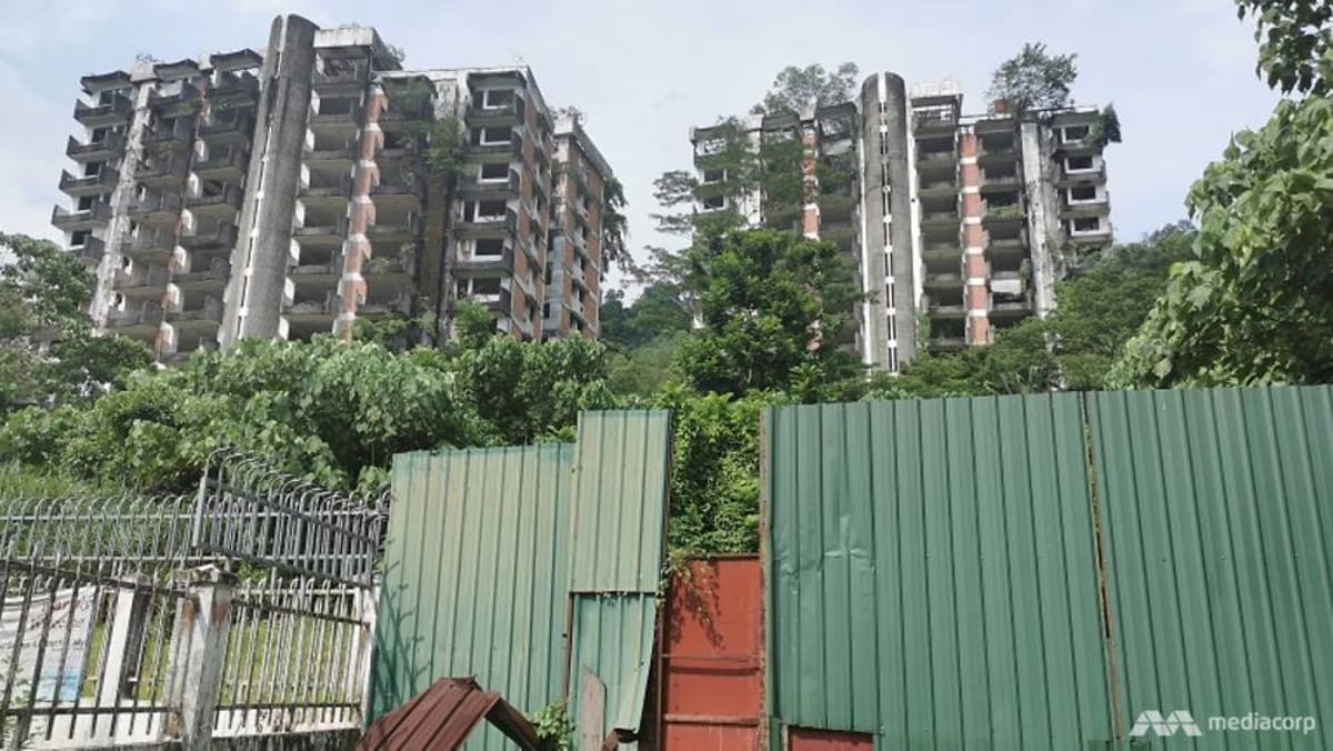 Drug Dens Robber Hideouts Calls Grow For Kl S Highland Towers To Be Torn Down 25 Years After Disaster Cna