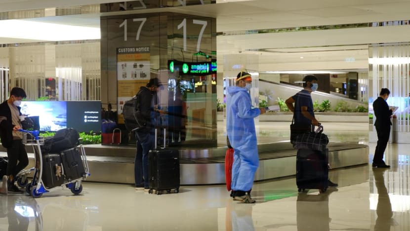 476 Pas Penumpang Sudah Divaksin dikeluarkan kepada pelawat dari Hong Kong, Qatar, Saudi & UAE 476 Pas Penumpang Sudah Divaksin dikeluarkan kepada pelawat dari Hong Kong, Qatar, Saudi & UAE