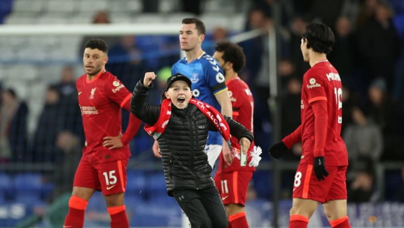 Salah hits double as Liverpool triumph at Everton