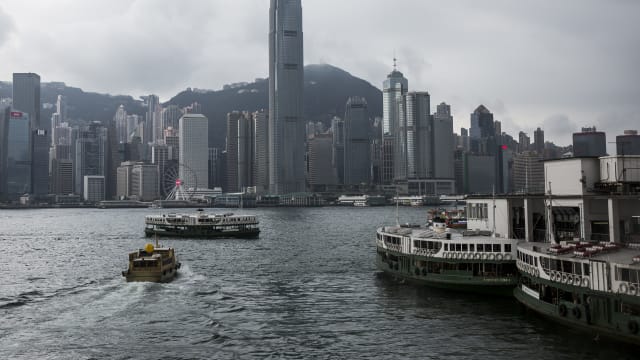 香港将举行七一升旗仪式 有网民号召留守金紫荆广场