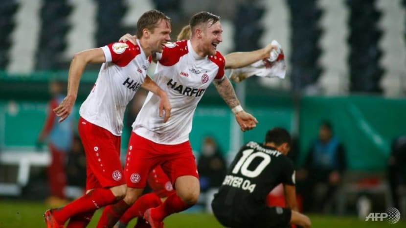 Football: Minnows Essen dump Leverkusen out of German Cup