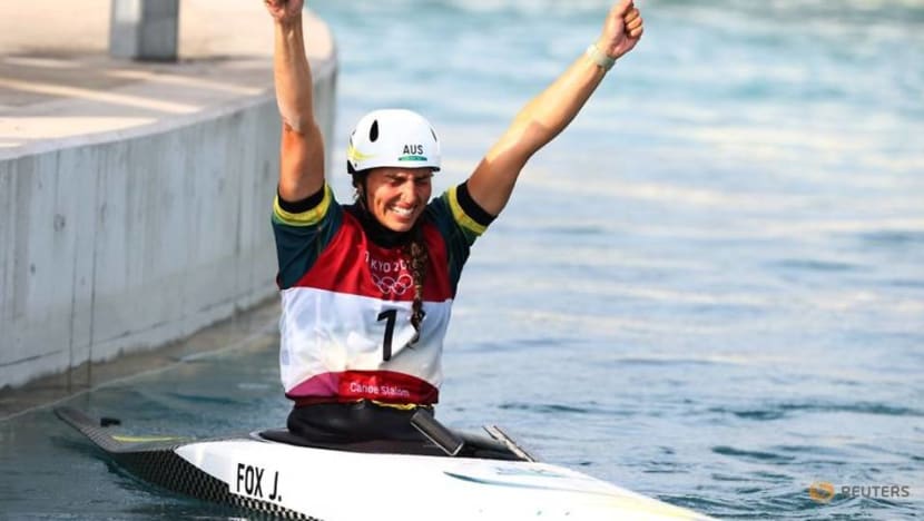 Olympics-Canoeing-Australia's Fox wins gold in women's canoe slalom