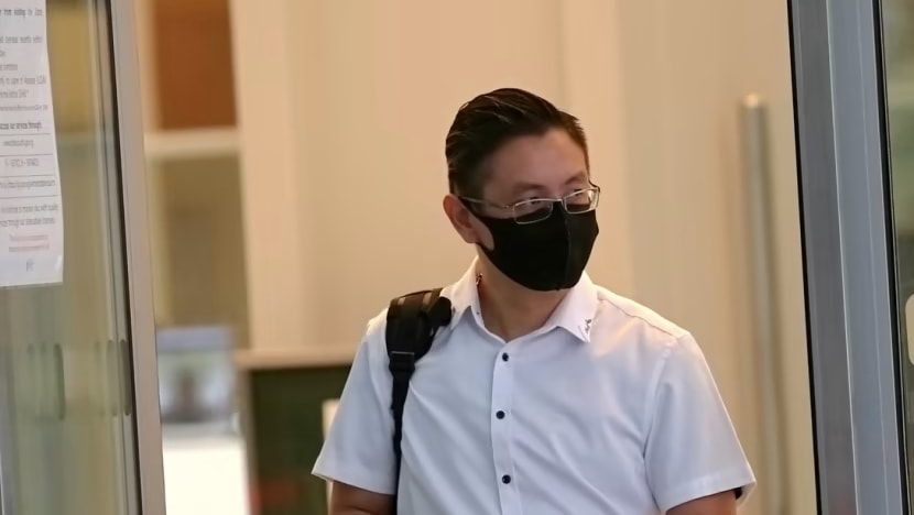Ex-SMRT employee gets jail for taking more than S$54,000 in bribes from company directors Ex-SMRT employee gets jail for taking more than S$54,000 in bribes from company directors