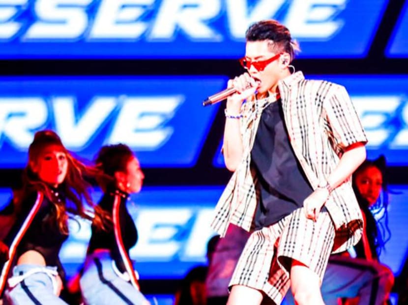 Man confesses to defrauding singer Kris Wu in bizarre twist to sex scandal Man confesses to defrauding singer Kris Wu in bizarre twist to sex scandal