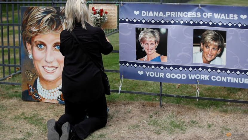Princess Diana exhibit in Vegas invites guests to have their own royal wedding Princess Diana exhibit in Vegas invites guests to have their own royal wedding