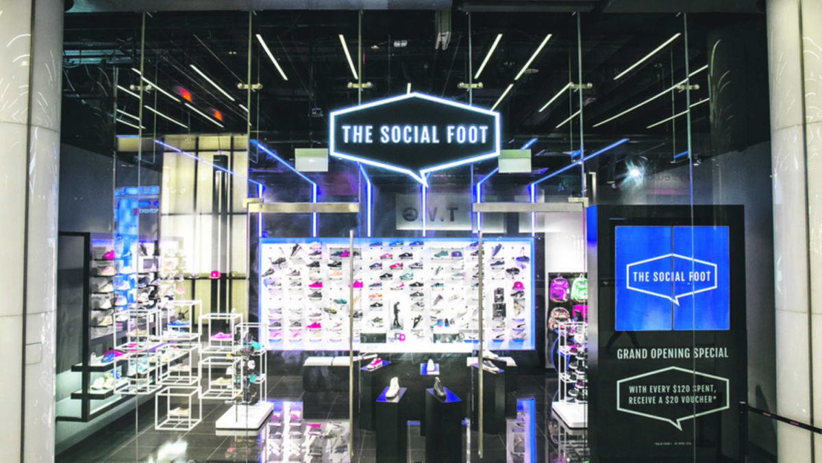 sneakers limited edition 2020