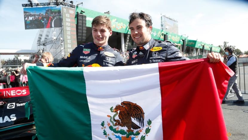 Verstappen wins in Mexico City to stretch F1 lead